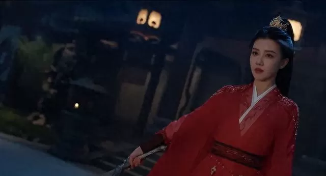 《佳偶天成》首播即遭大规模弃剧，豆瓣开分4.1创古偶新低 | 细节速览