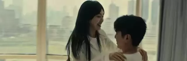 《爱情没有神话》央视开播，唐嫣演绎都市女性现实婚恋观 | 情报图