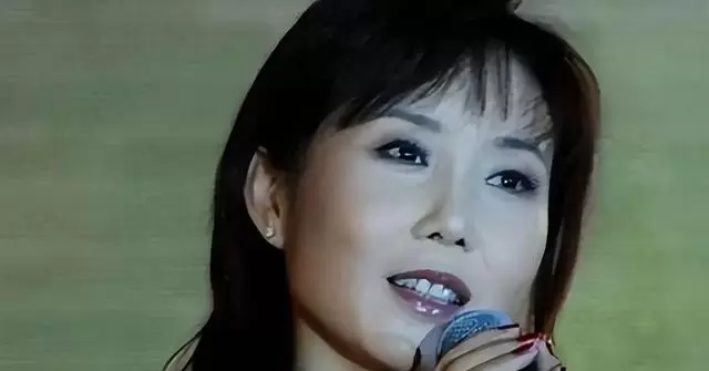 陆剑民凭《追风者》虞世清获斑彩螺奖，61岁首摘演技类奖项 | 情报图