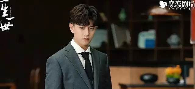 任嘉伦《锦衣之下》《一生一世》《风与潮》三部主演剧集播出信息与角色定位梳理 | 资讯配图