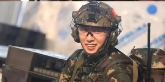 《兵自风中来》央视一套黄金档开播，欧豪李幼斌侯勇同台演绎现代陆军转型 | 资讯配图