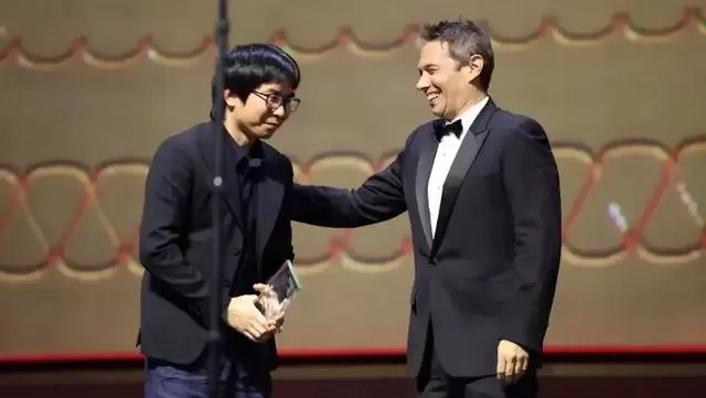 导演张中臣确诊急性T细胞白血病，电影《你的眼睛比太阳明亮》正推进海外发行 | 资讯配图