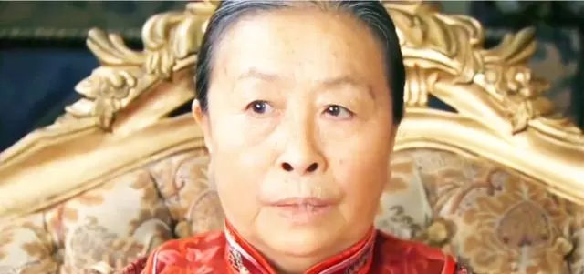 《勇敢的心》霍啸林家宴戏份凸显乱世家庭伦理张力 | 资讯配图
